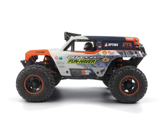 Venture18 U4 Ford Bronco view 2