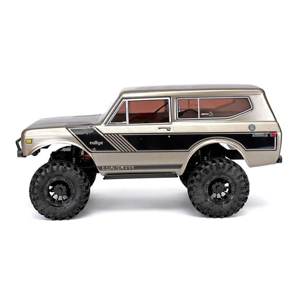 Ascent-18 International Scout II Brushless - 1/18 Scale Brushless Electric Rock Crawler view 4