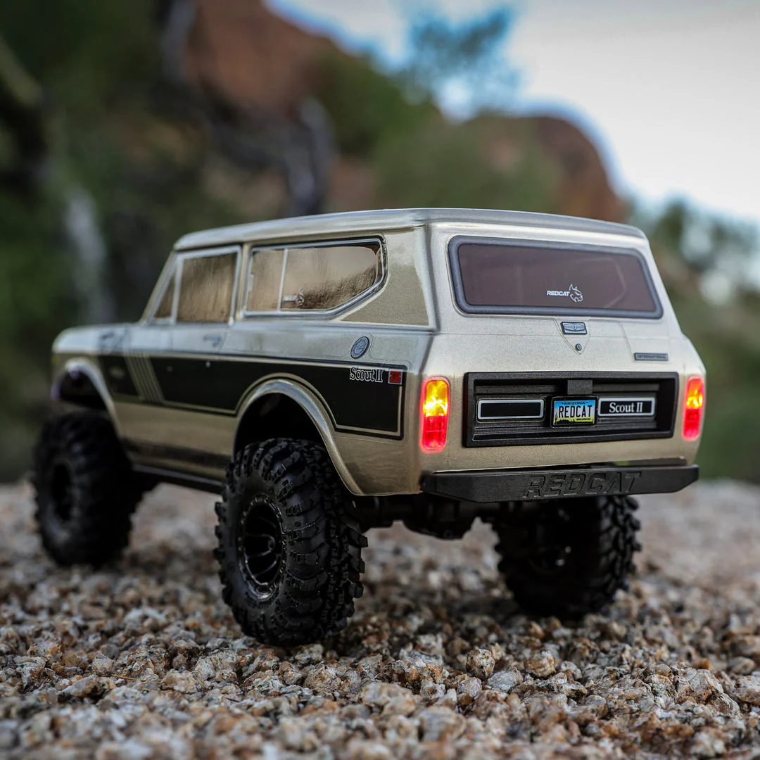 Ascent-18 International Scout II Brushless - 1/18 Scale Brushless Electric Rock Crawler view 12