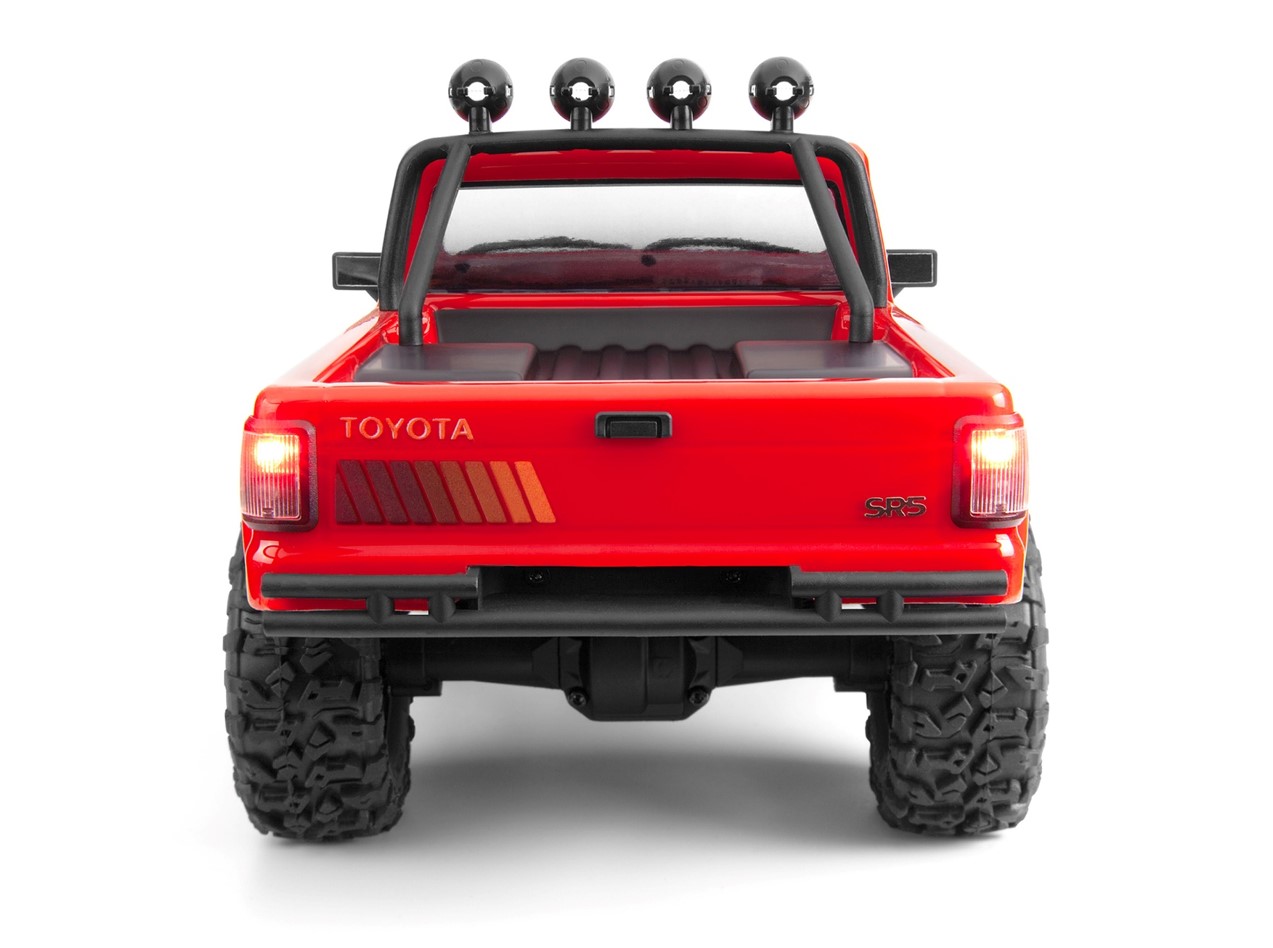 Venture18 Flux 1985 Toyota Hilux SR5 view 3