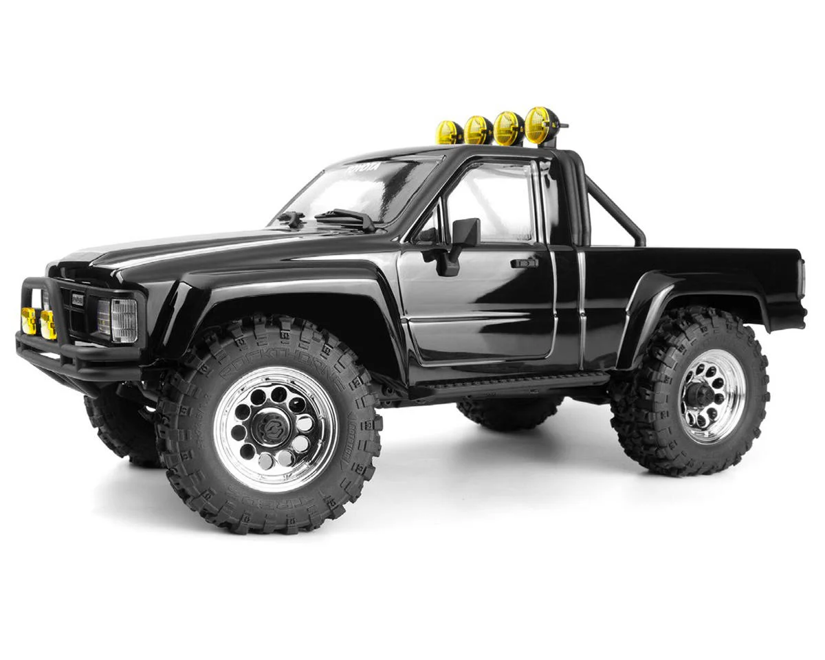 Venture18 Flux 1985 Toyota Hilux SR5