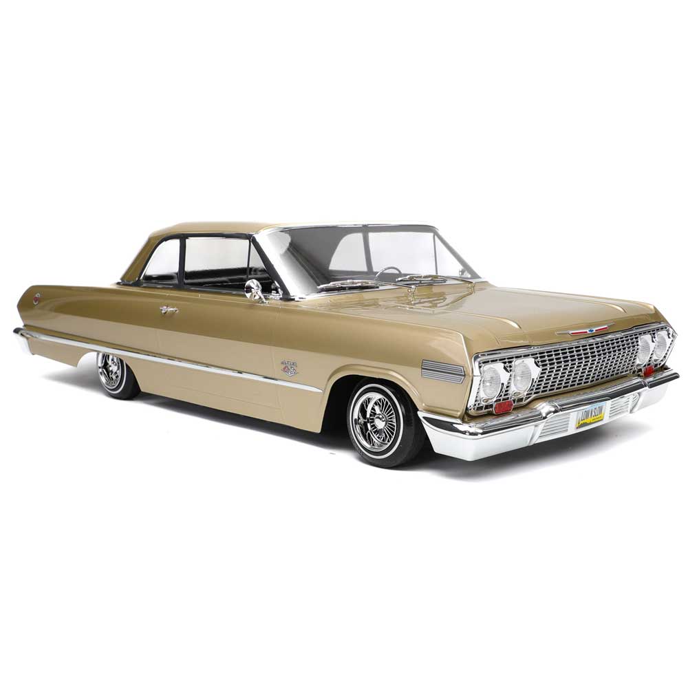 Redcat SixtyThree RC Car - 1:10 1963 Chevrolet Impala Hopping Lowrider view 4