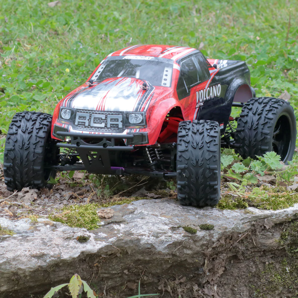 Redcat Volcano EPX RC Truck - 1:10 Brushed Elelectric Monster Truck view 9