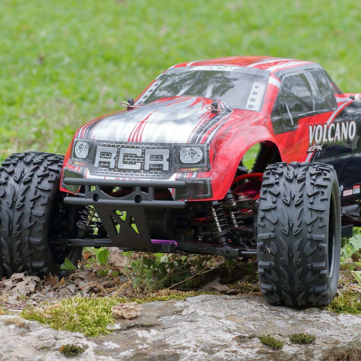 Redcat Volcano EPX RC Truck - 1:10 Brushed Elelectric Monster Truck view 11