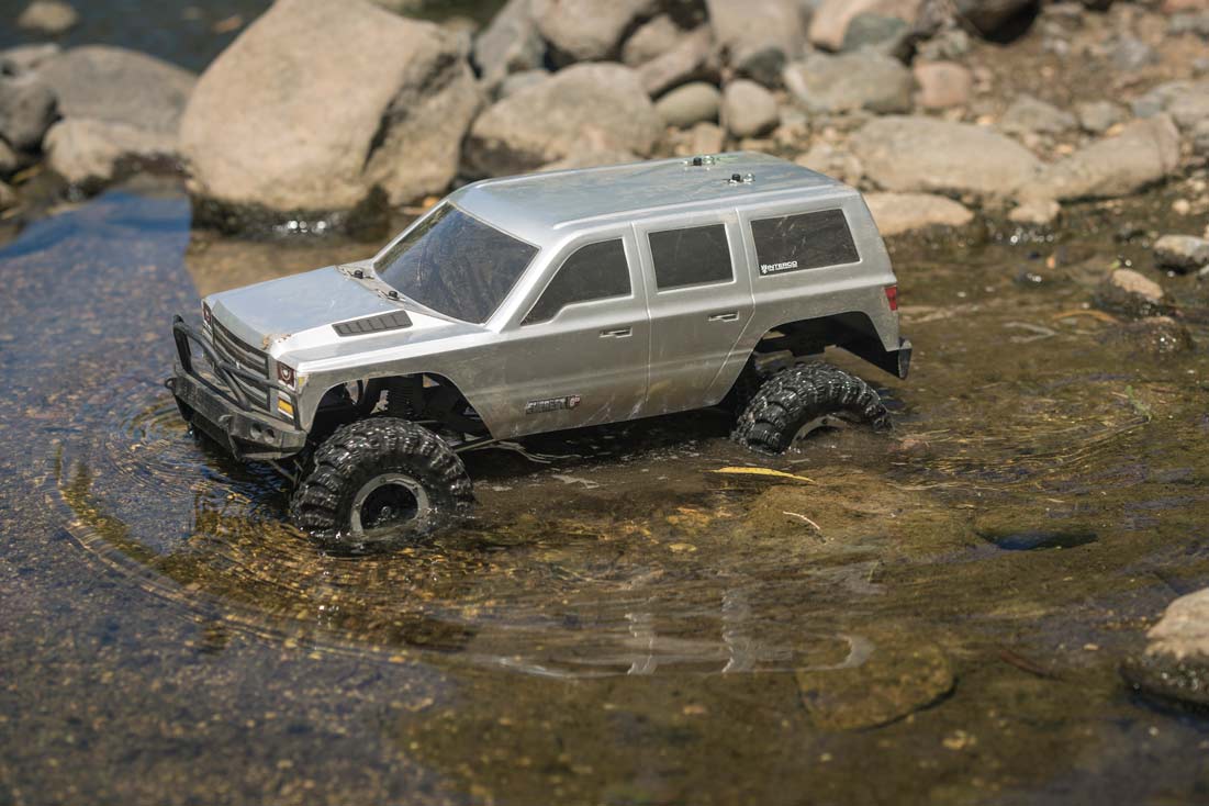 Redcat Everest Gen7 Sport RC Crawler - 1:10 Brushed Rock Crawler -  Silver view 2