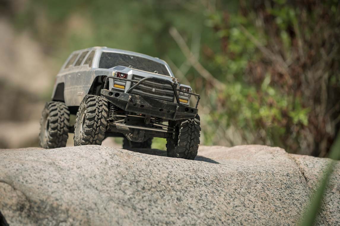 Redcat Everest Gen7 Sport RC Crawler - 1:10 Brushed Rock Crawler -  Silver view 4