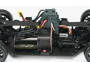 M40s 2.0 Chassis with Audi R8 LMS view 7